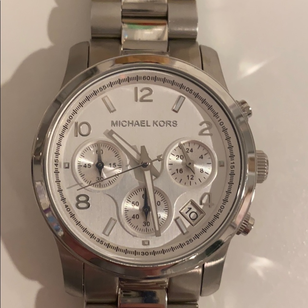Silver Michael Kors Watch - Picture 2 of 5